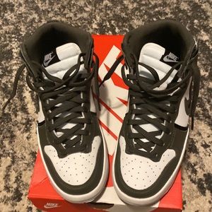 Womens Nike dunk high up cargo